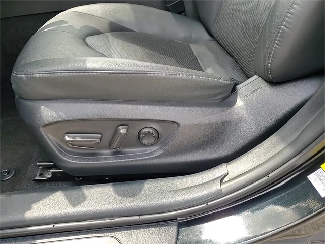 2024 Toyota Camry XSE photo 12