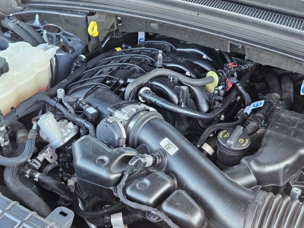 2023 Jeep Grand Cherokee Laredo photo 35