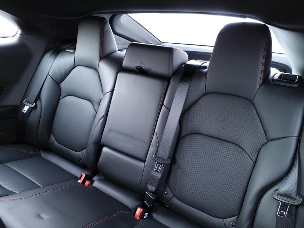 2024 Dodge Charger R/T photo 11