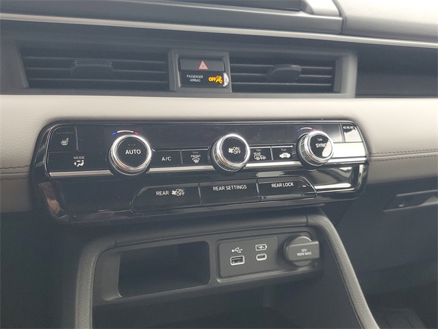 2025 Honda Pilot Touring photo 23