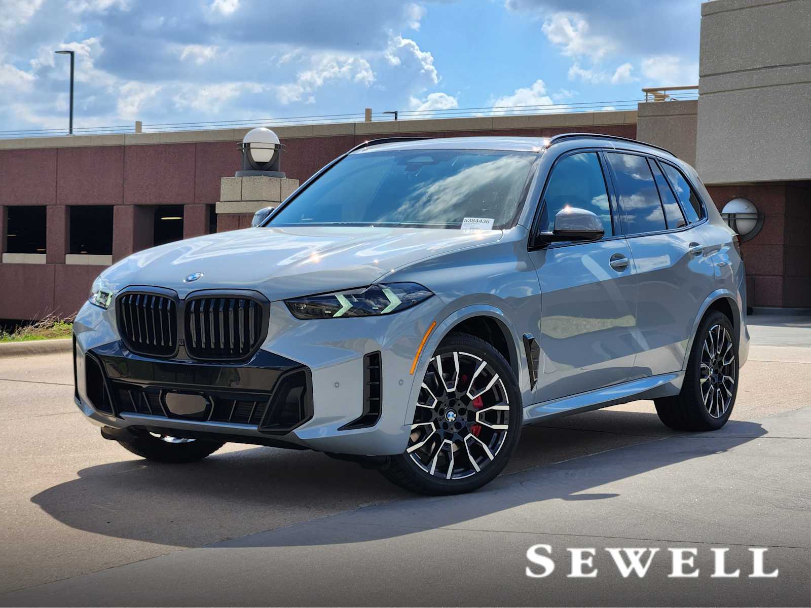 2026 BMW X5 40i's photo