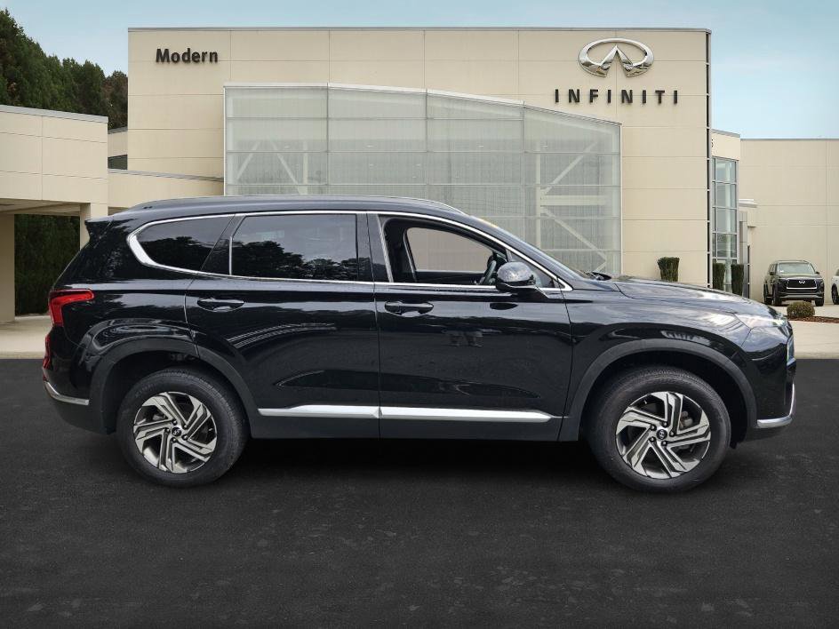 2022 Hyundai Santa Fe SEL photo 3