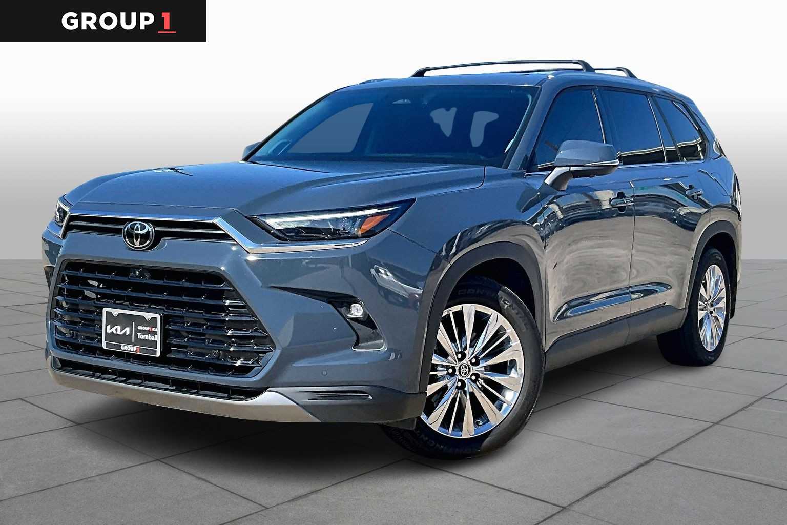 2024 Toyota Grand Highlander Platinum's photo