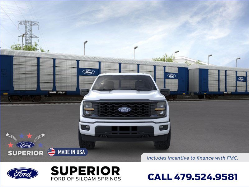 2025 Ford F-150 STX photo 4