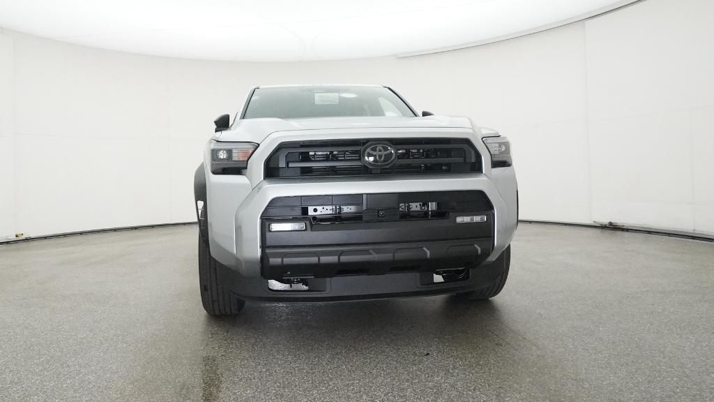 2025 Toyota 4Runner SR5 photo 3