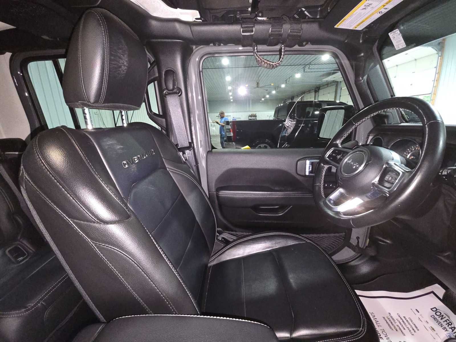 2022 Jeep Gladiator Overland photo 10
