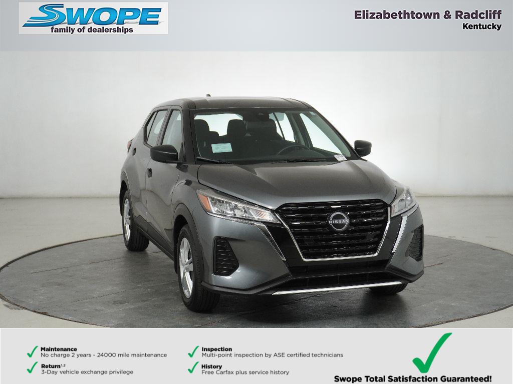 2025 Nissan KICKS PLAY Base's photo