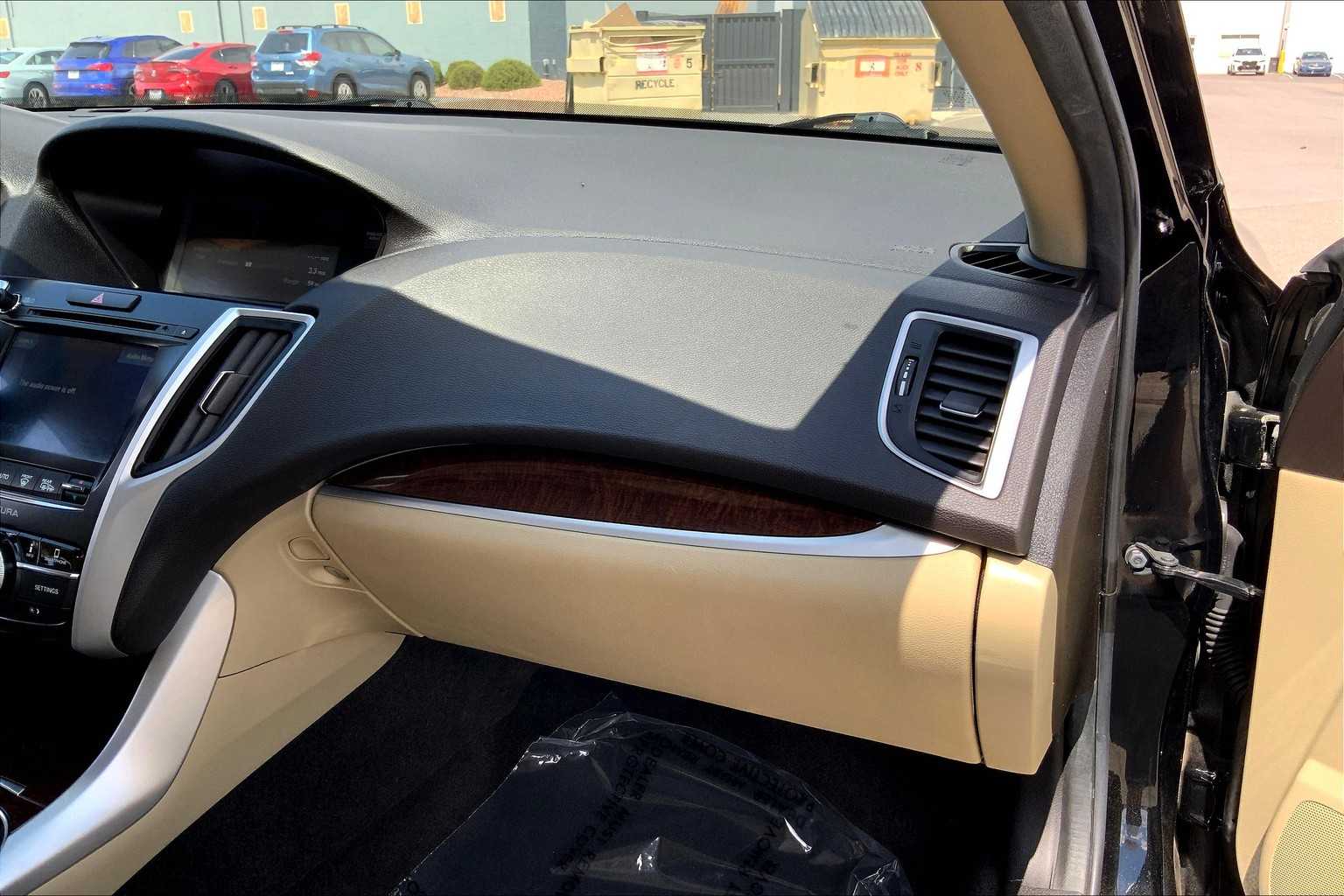 2020 Acura TLX Technology photo 17