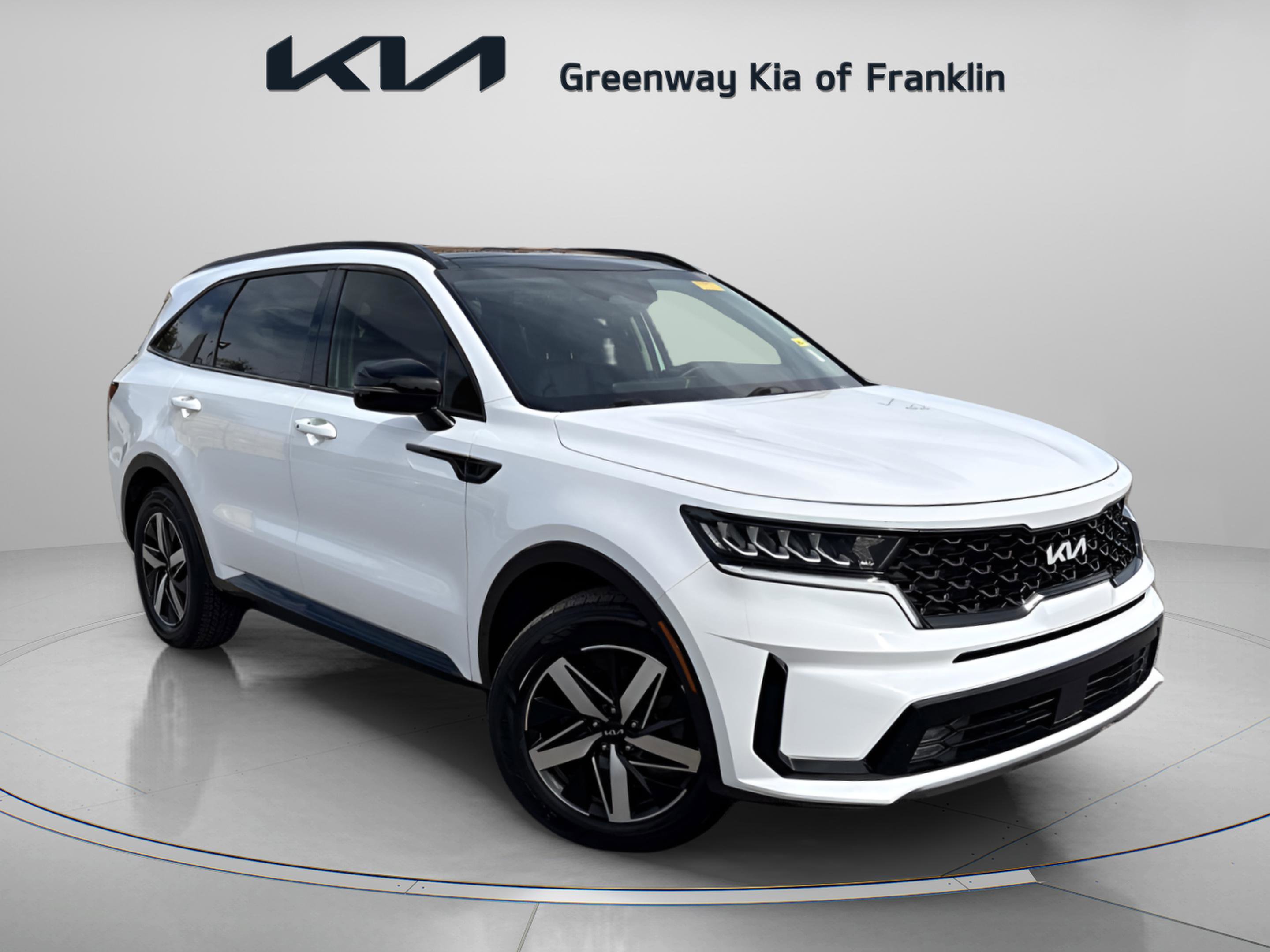 2022 Kia Sorento EX's photo