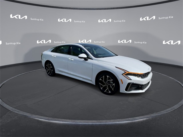 2025 Kia K5 EX photo 2