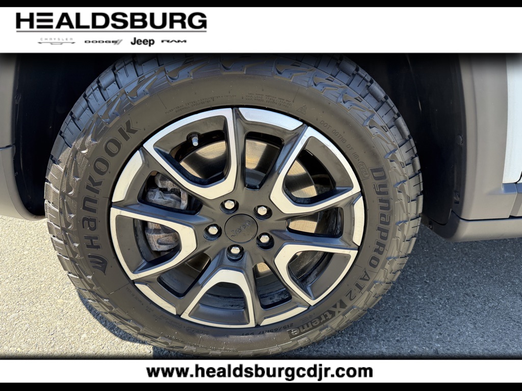 2024 Jeep Compass Trailhawk photo 22