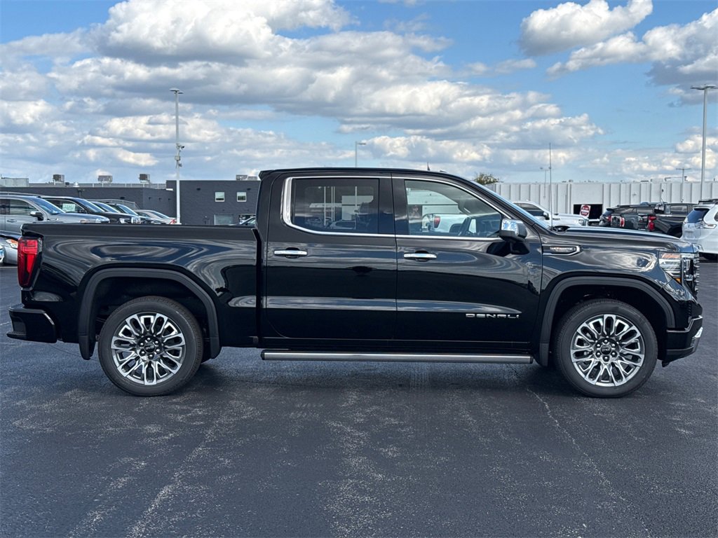 2026 Gmc Sierra Denali Ultimate photo 9