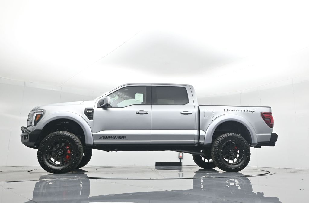 2025 Ford F-150 Lariat photo 6