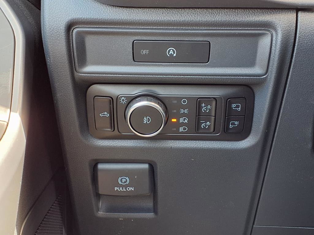 2025 Ford F-150 XLT photo 22
