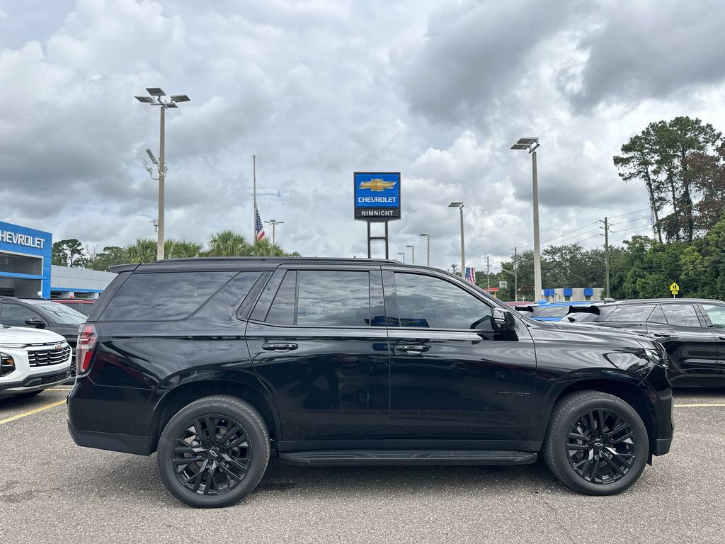 2023 Chevrolet Tahoe RST photo 17