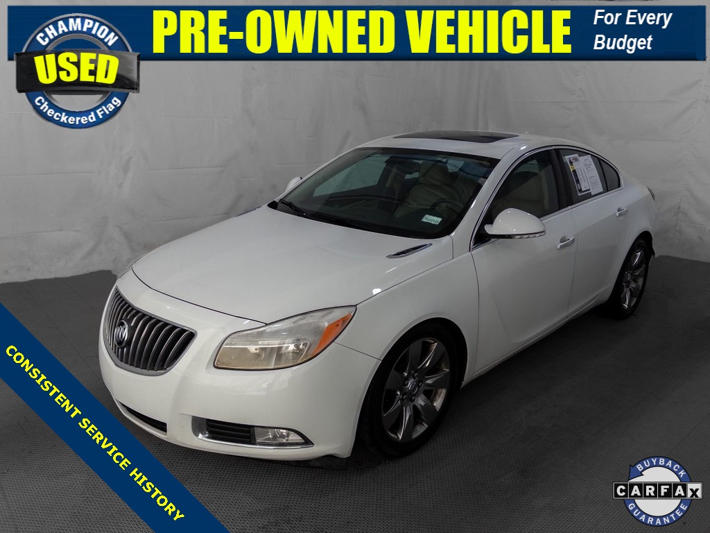 2013 Buick Regal Premium 1