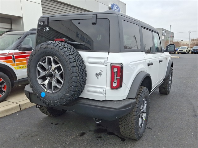 2025 Ford Bronco Badlands photo 5