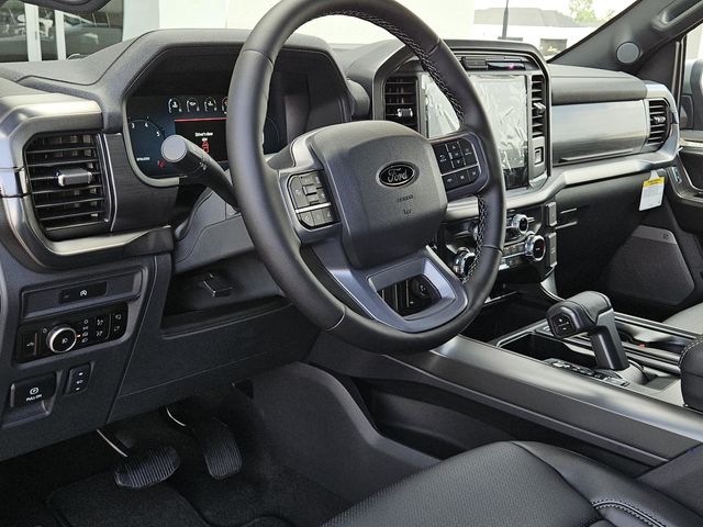 2025 Ford F-150 Lariat photo 23