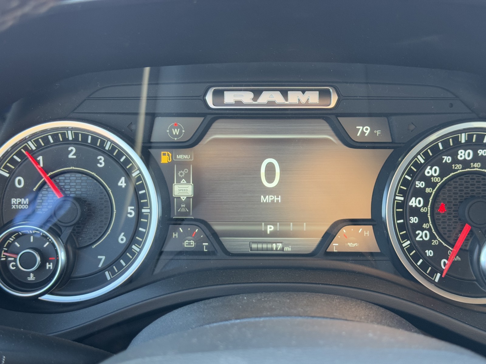 2025 Ram 1500 Laramie photo 21