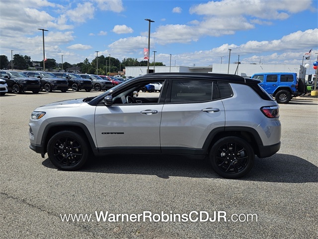 2022 Jeep Compass Altitude photo 4