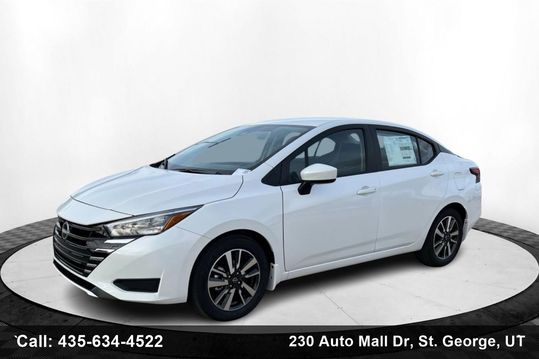 2025 Nissan Versa Sedan SV's photo