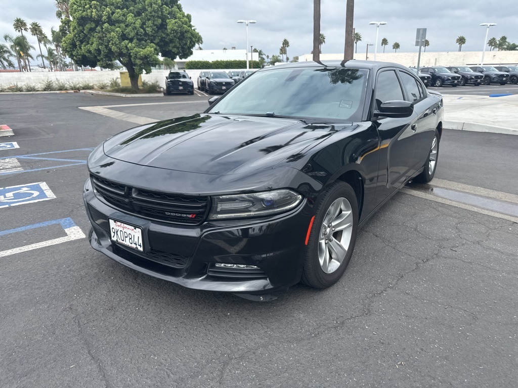 2017 Dodge Charger SXT photo 10