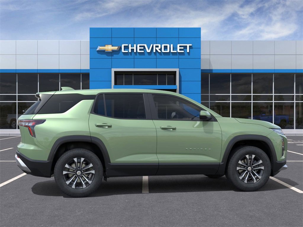 2026 Chevrolet Equinox LT photo 3