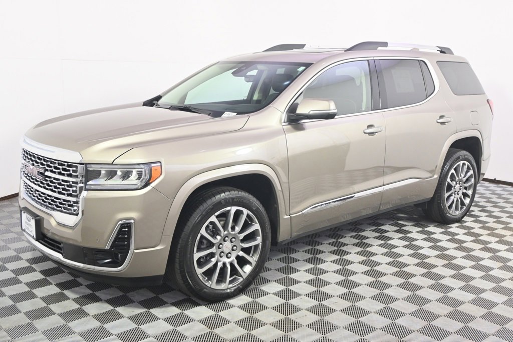 Used 2022 GMC Acadia Denali with VIN 1GKKNXLS9NZ166976 for sale in Minneapolis, Minnesota