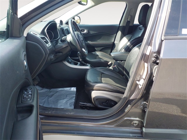 2018 Jeep Compass Latitude photo 9