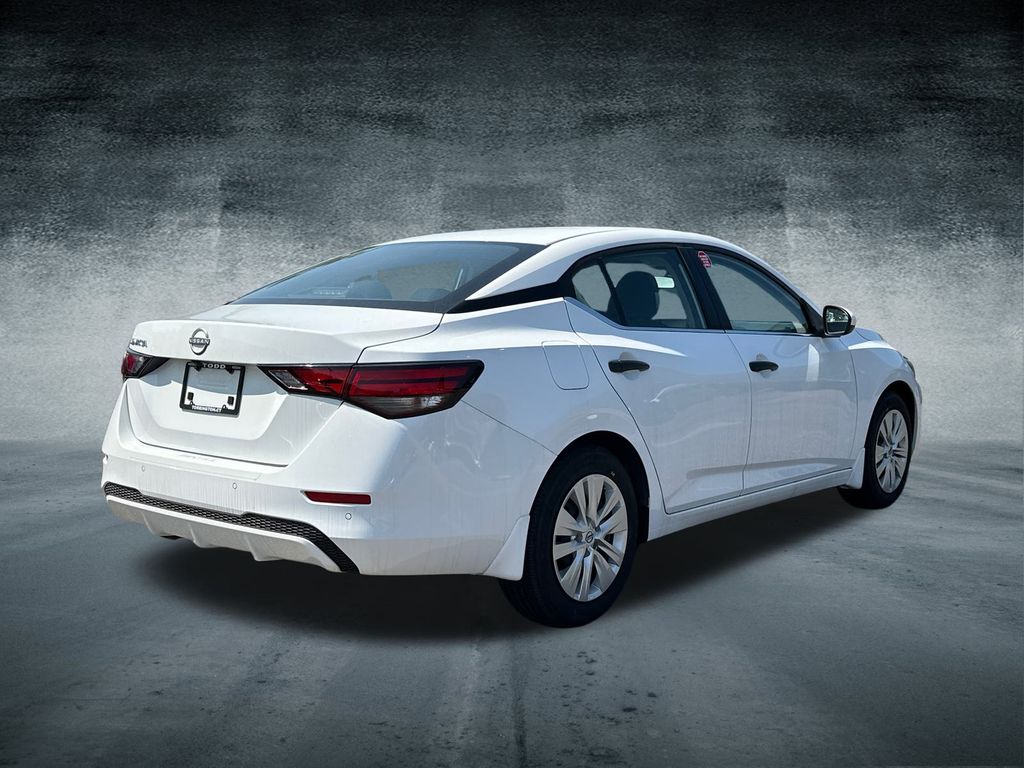 2025 Nissan Sentra S photo 4