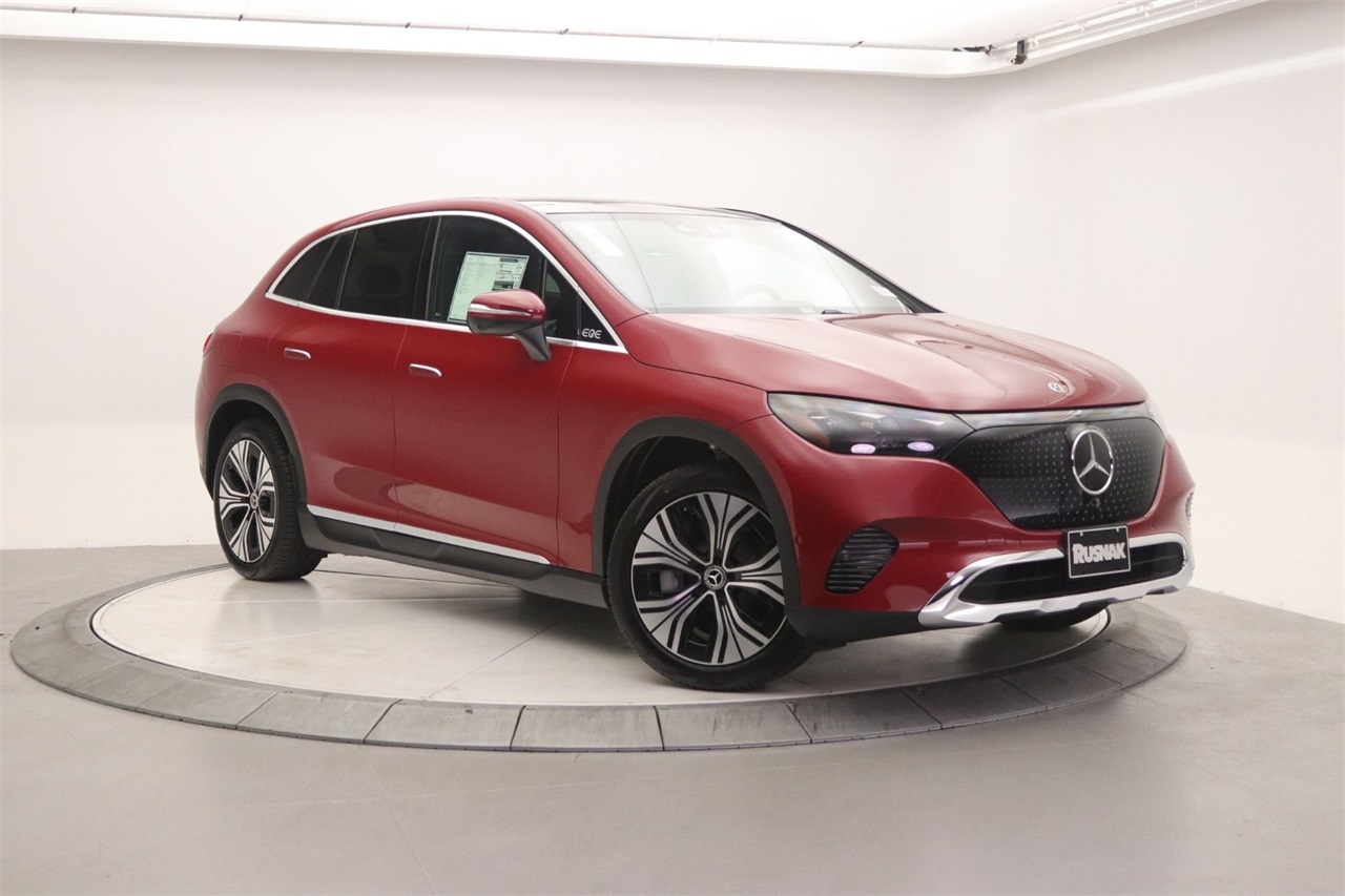 2026 Mercedes-Benz EQE SUV Base's photo