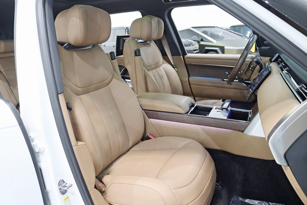 2024 Land Rover Range Rover Autobiography photo 29