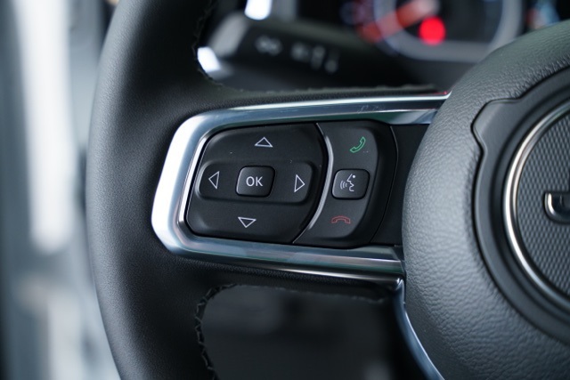 2026 Jeep Wrangler Sahara photo 4