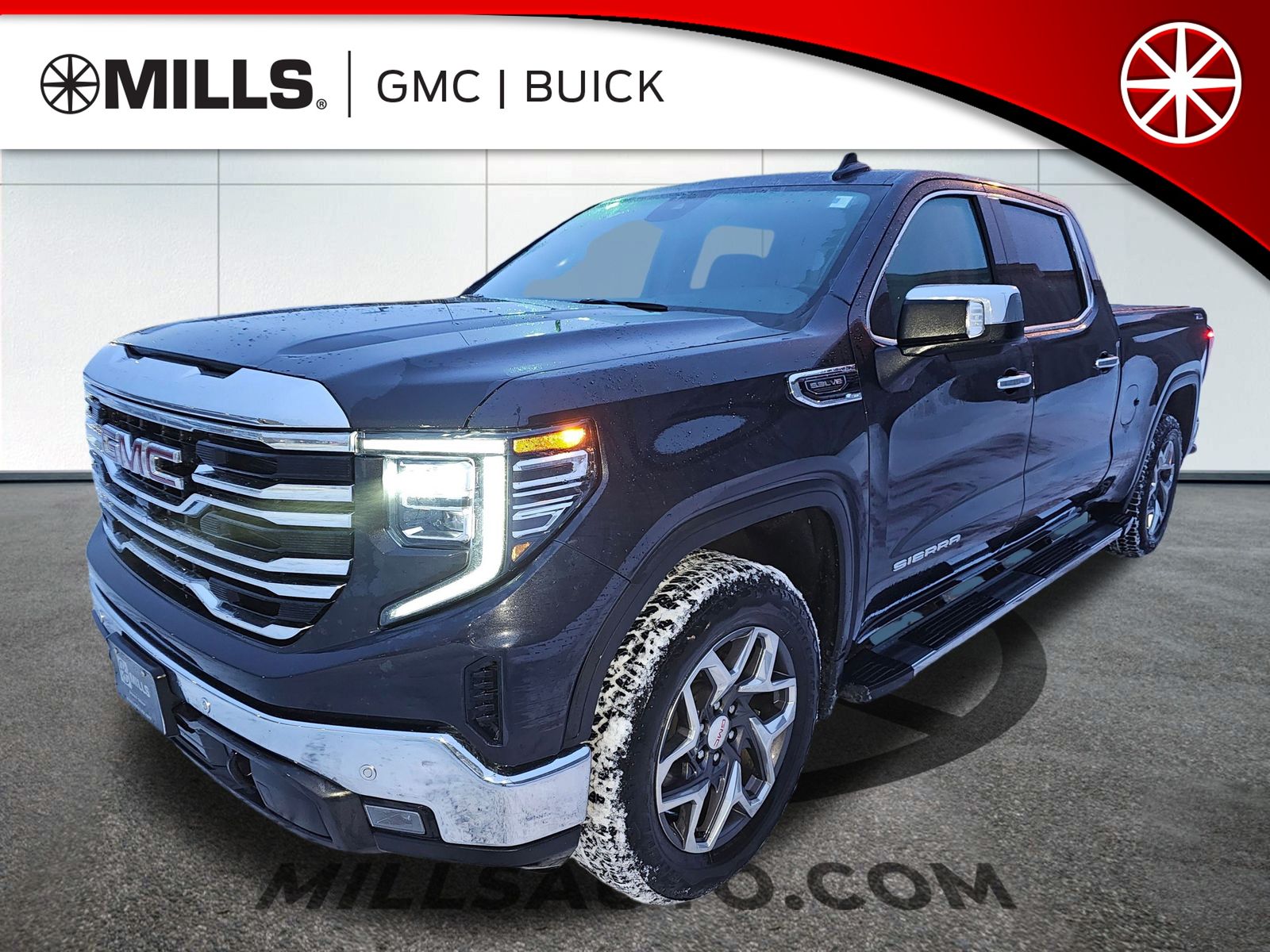 2022 GMC Sierra 1500 SLT's photo