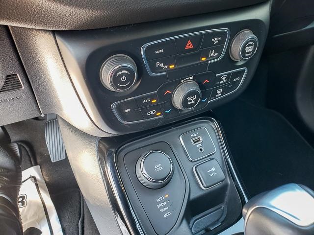 2021 Jeep Compass Limited photo 12