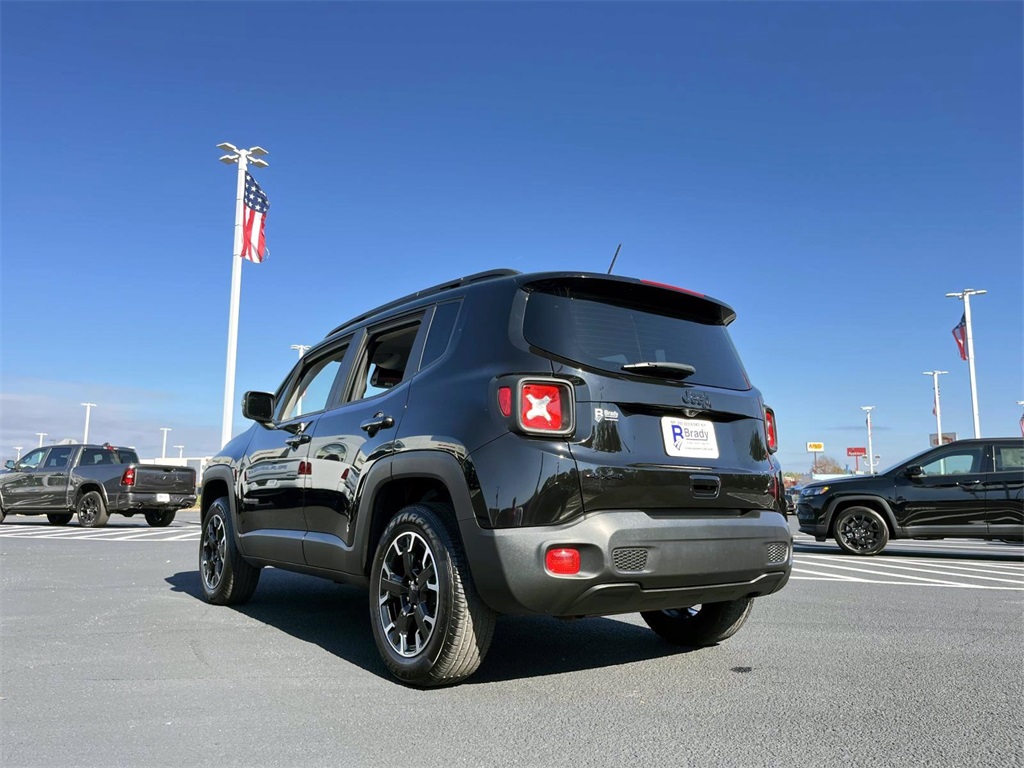 2023 Jeep Renegade Latitude Upland photo 2