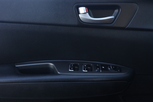 2020 Kia Optima LX photo 22