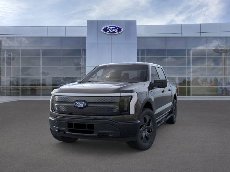 2025 Ford F-150 Lightning photo 2