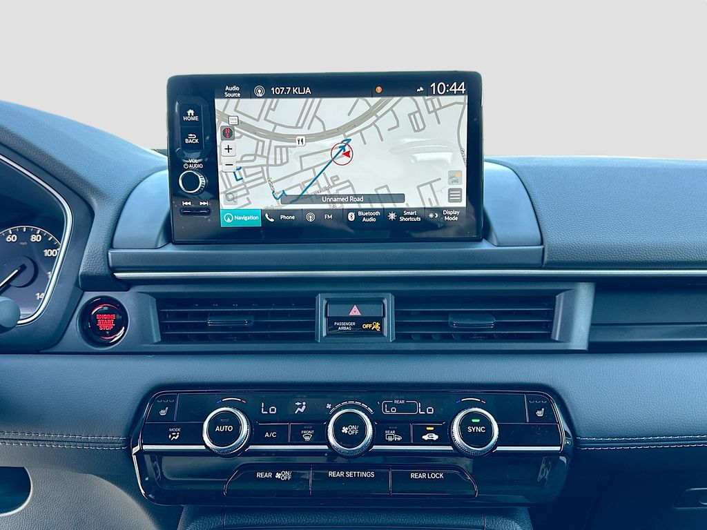 2025 Honda Pilot Touring photo 12