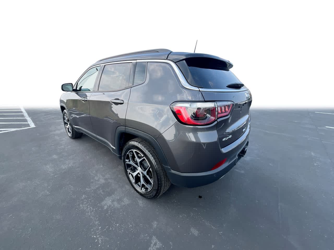 2024 Jeep Compass Limited photo 2