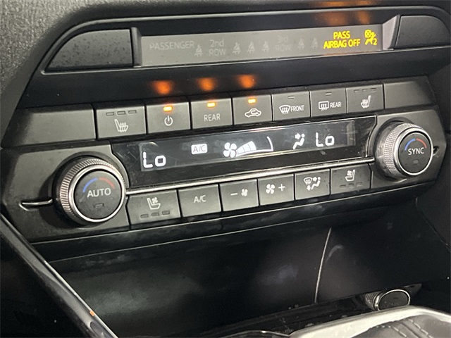2022 Mazda CX-9 Touring photo 17
