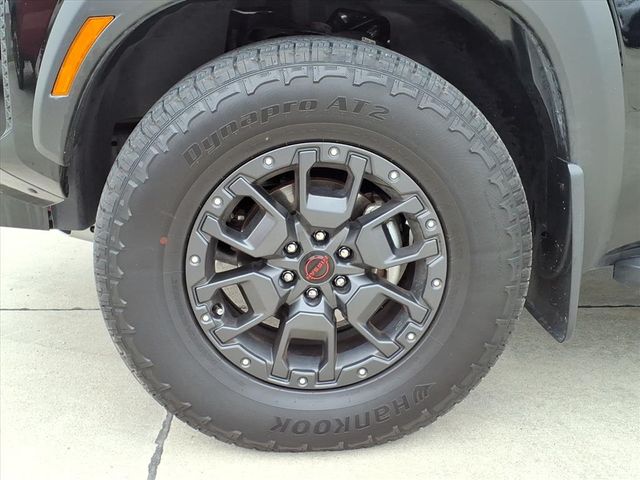 2023 Nissan Frontier PRO-4X photo 9