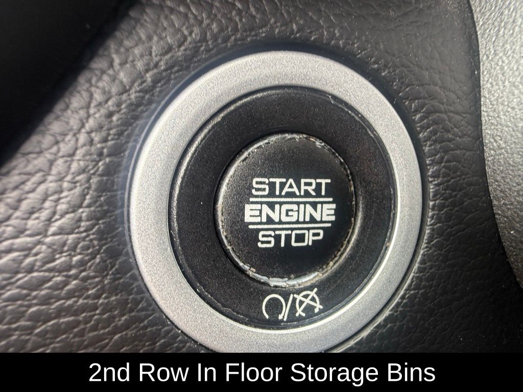 2020 Ram 3500 Laramie photo 15