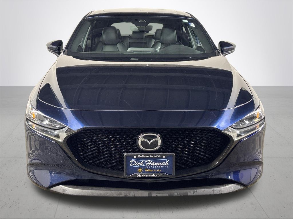 2022 Mazda Mazda3 Preferred photo 3