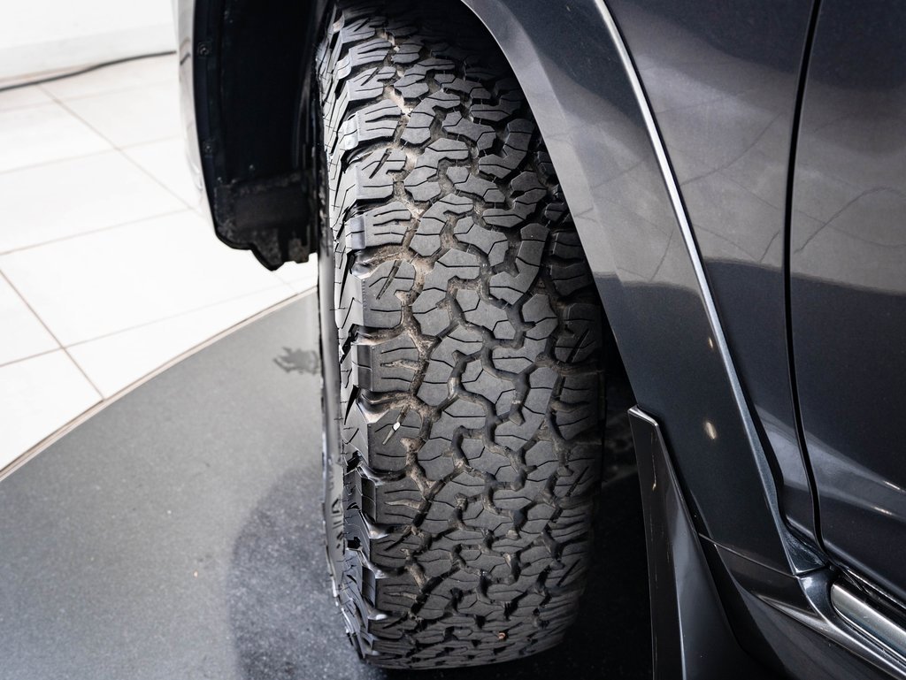 2022 Toyota 4Runner Limited photo 33