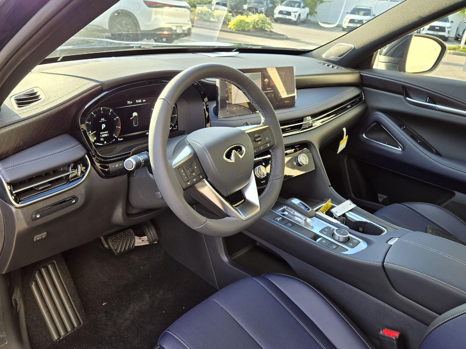 2026 Infiniti QX60 AWD photo 4