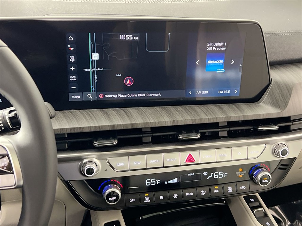 2025 Kia Telluride EX photo 19