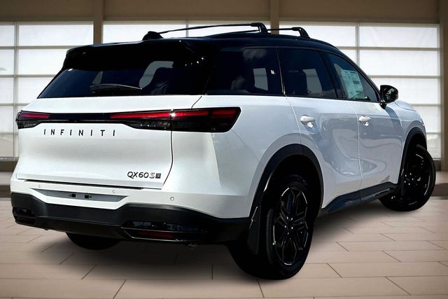 2026 Infiniti QX60 Luxe photo 2