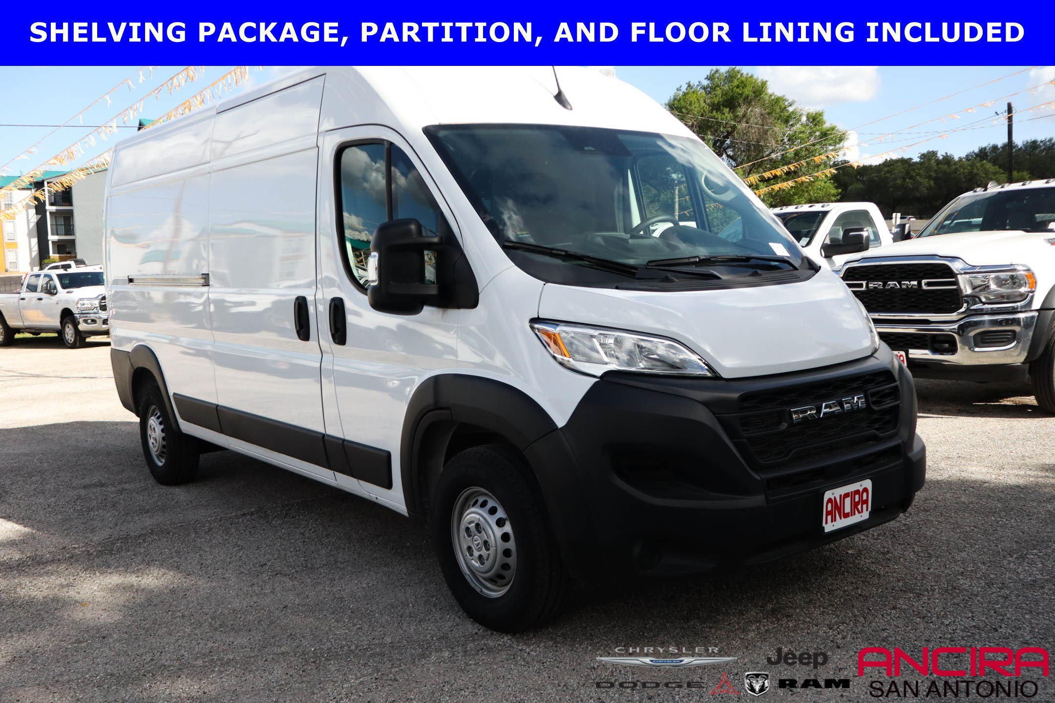 2025 RAM ProMaster Tradesman's photo