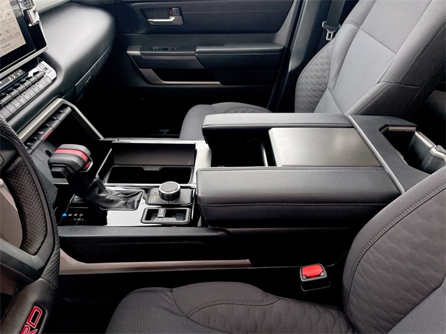 2025 Toyota Sequoia SR5 photo 12